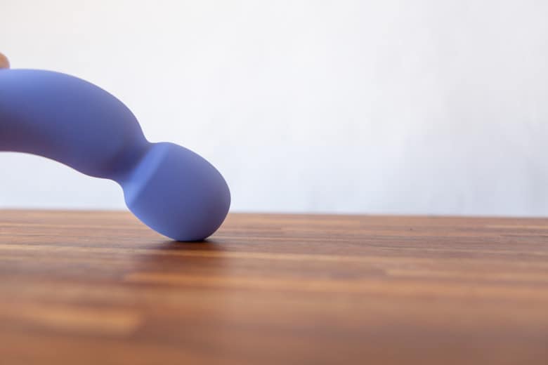 Dame Com Wand Flexibility Photo