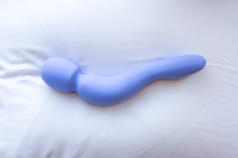 Dame Com Wand Shape Photo