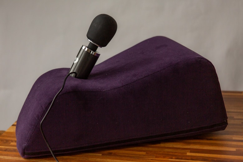 Lovehoney Deluxe Extra Powerful Plug-In Wand - Liberator Wanda Mount Compatibility Photo
