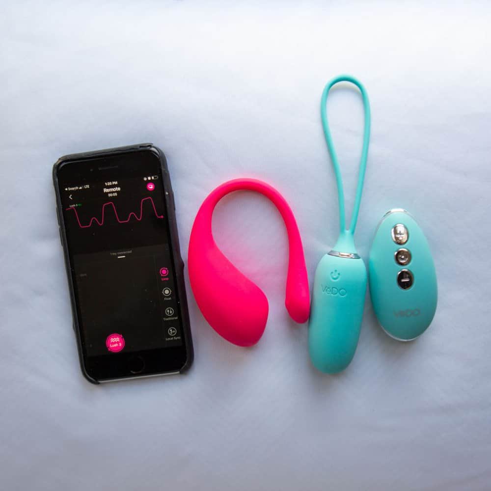 Lovense Lush 3 and VeDO Kiwi - Best wearable G-spot remote control vibrators