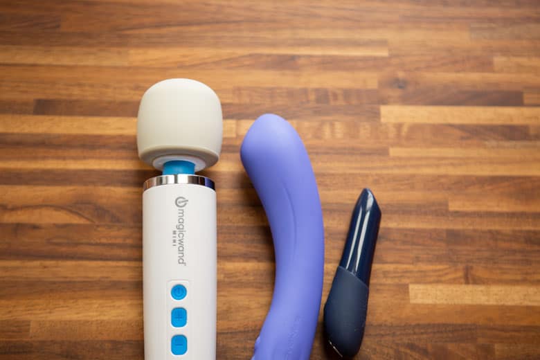 best sex toy for clit Mystique Vibrating Magic Wand Eggplant main image 0