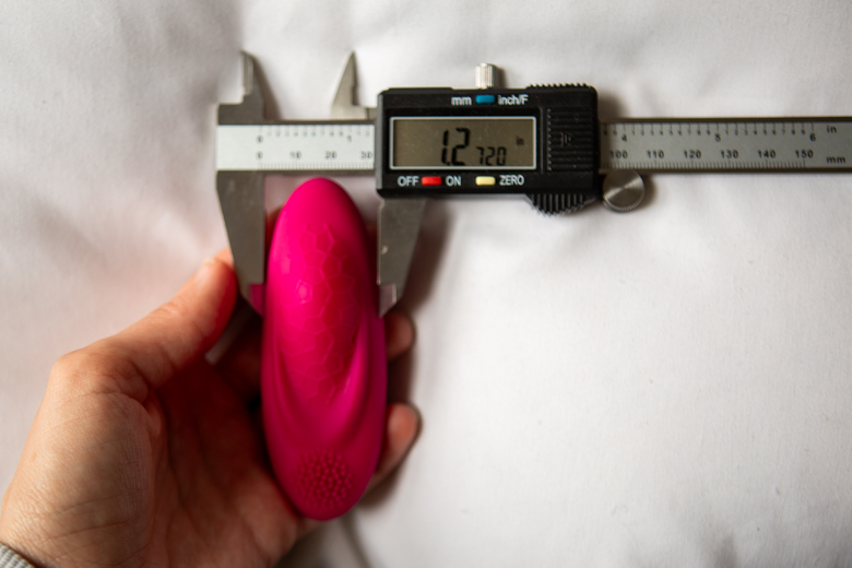 OhMiBod Foxy Max Width Measurement Photo