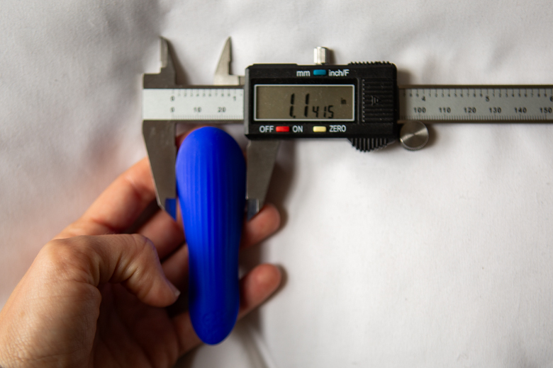 Romp Party Max Width Measurement Photo