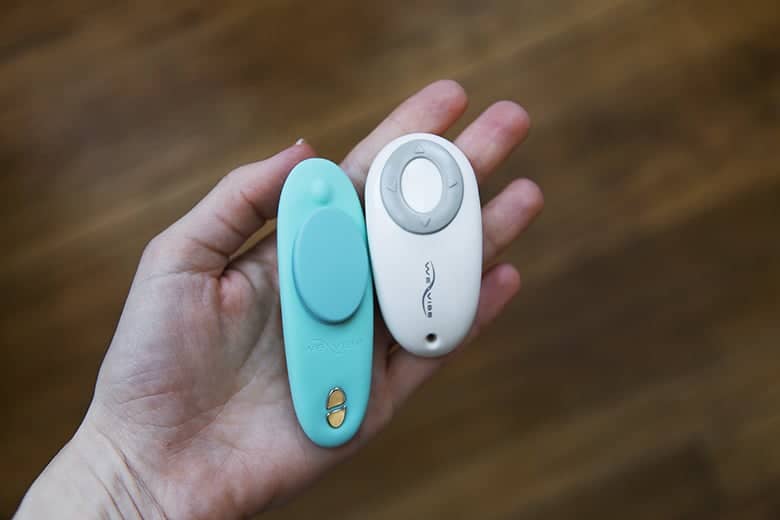 We-Vibe-Moxie-and-Remote