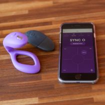 We-Vibe Sync O couples vibrator, remote control, and app